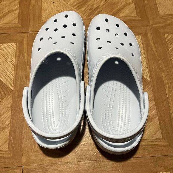 Crocs  sky blue Clogs - Picture 2 of 8